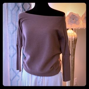 Excellent condition size Small Jennifer Lopez top